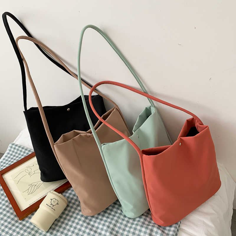 Women Bags In Trend - Sacs fourre-tout simples et décontractés pour