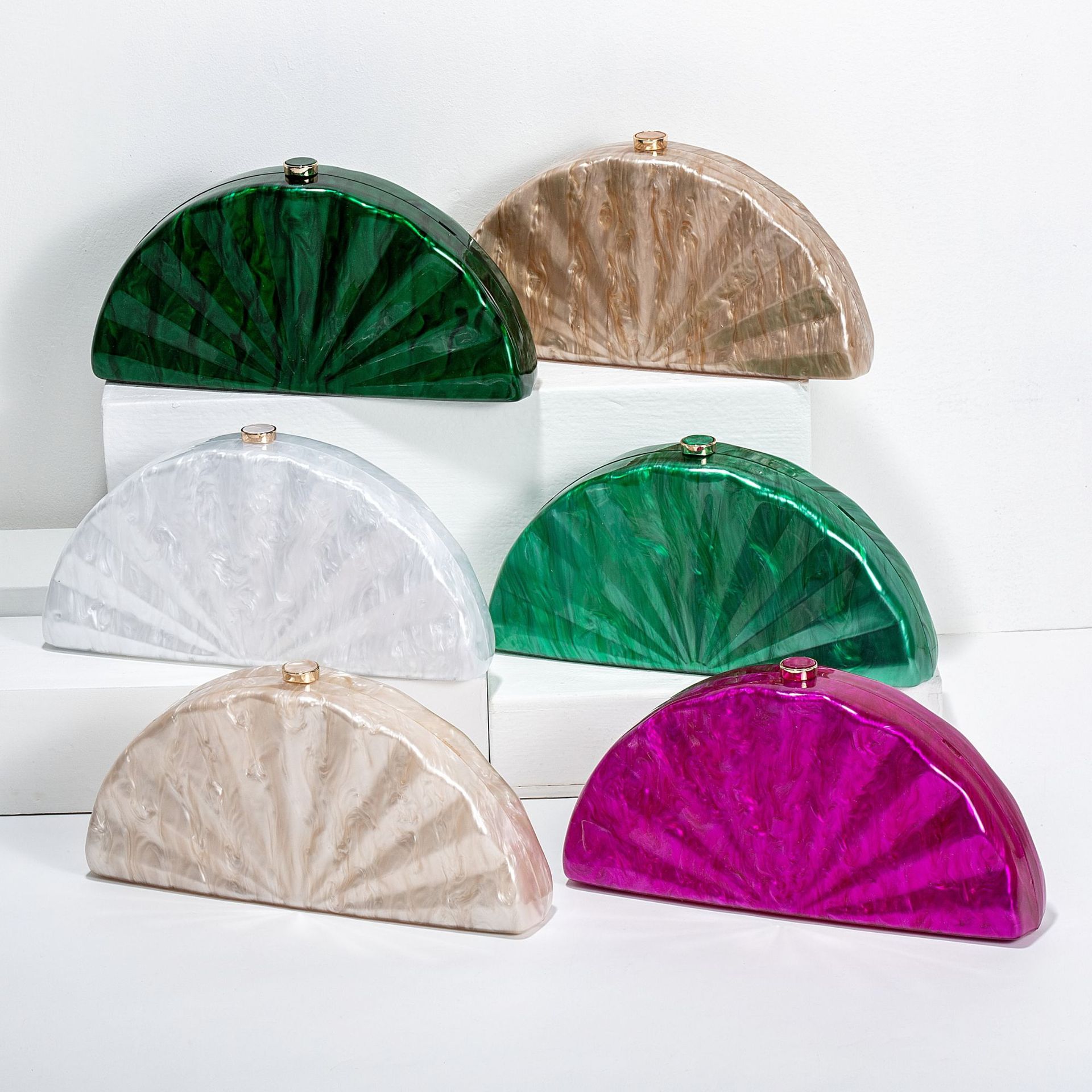 Mini Purse Chain - Sac à main demi-lune circulaire en
