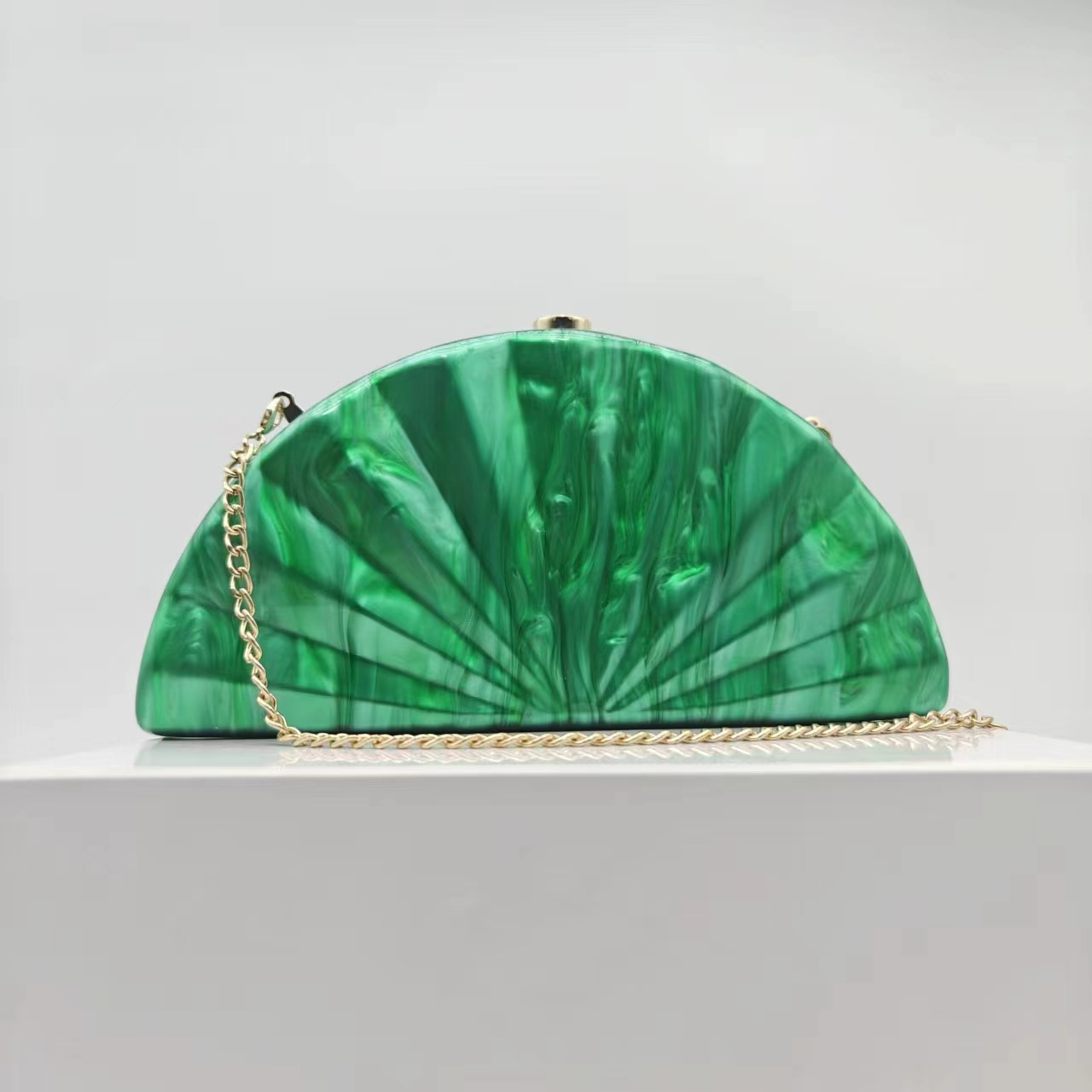 Sac à main demi-lune circulair - Mini Purse Chain avis et prix