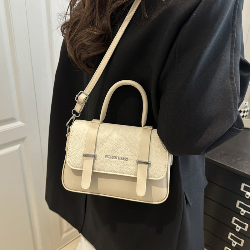 Sac à main en cuir tendance av - Mini Purse Chain avis et prix