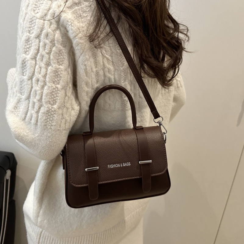 Sac à main en cuir tendance av - Mini Purse Chain avis et prix